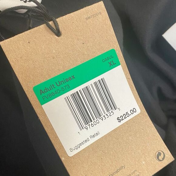 Nike ACG Chena Vortex Storm Fit Pants Dark Raisin FV8840-573 size X-Large New - Picture 12 of 12